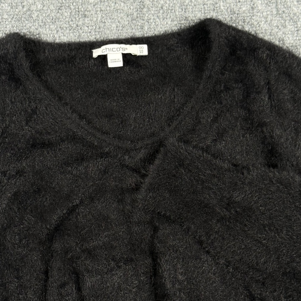 Chicos Sweater Womens XS Black Zenergy Allover Eyelash Pullover Soft Fuzzy New